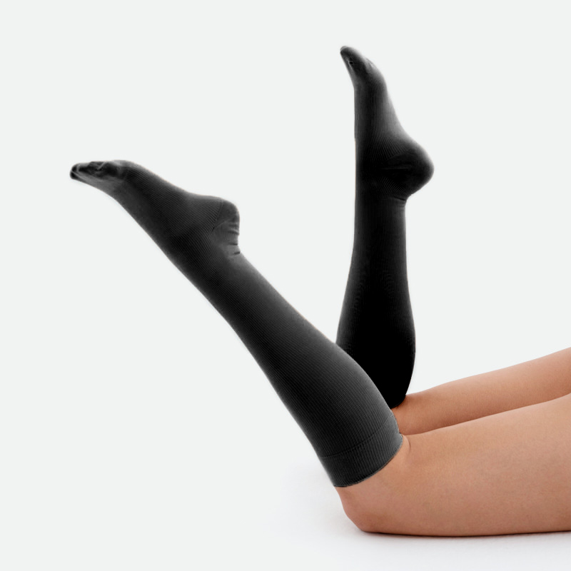 Компрессионные гольфы 2С155 VENOTEKS, 2 класс купить в OrtoMir24