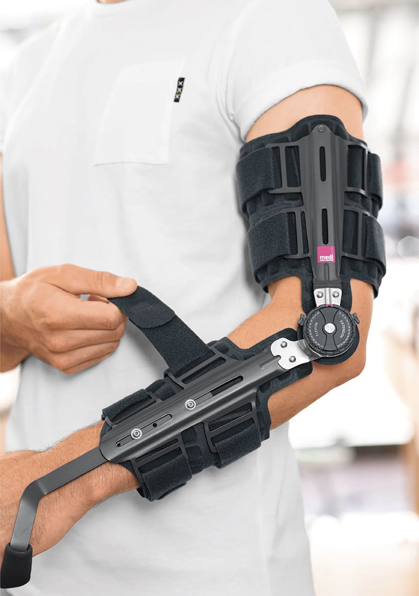 Ортез на локтевой сустав R031 Medi, сильная фиксация купить в OrtoMir24