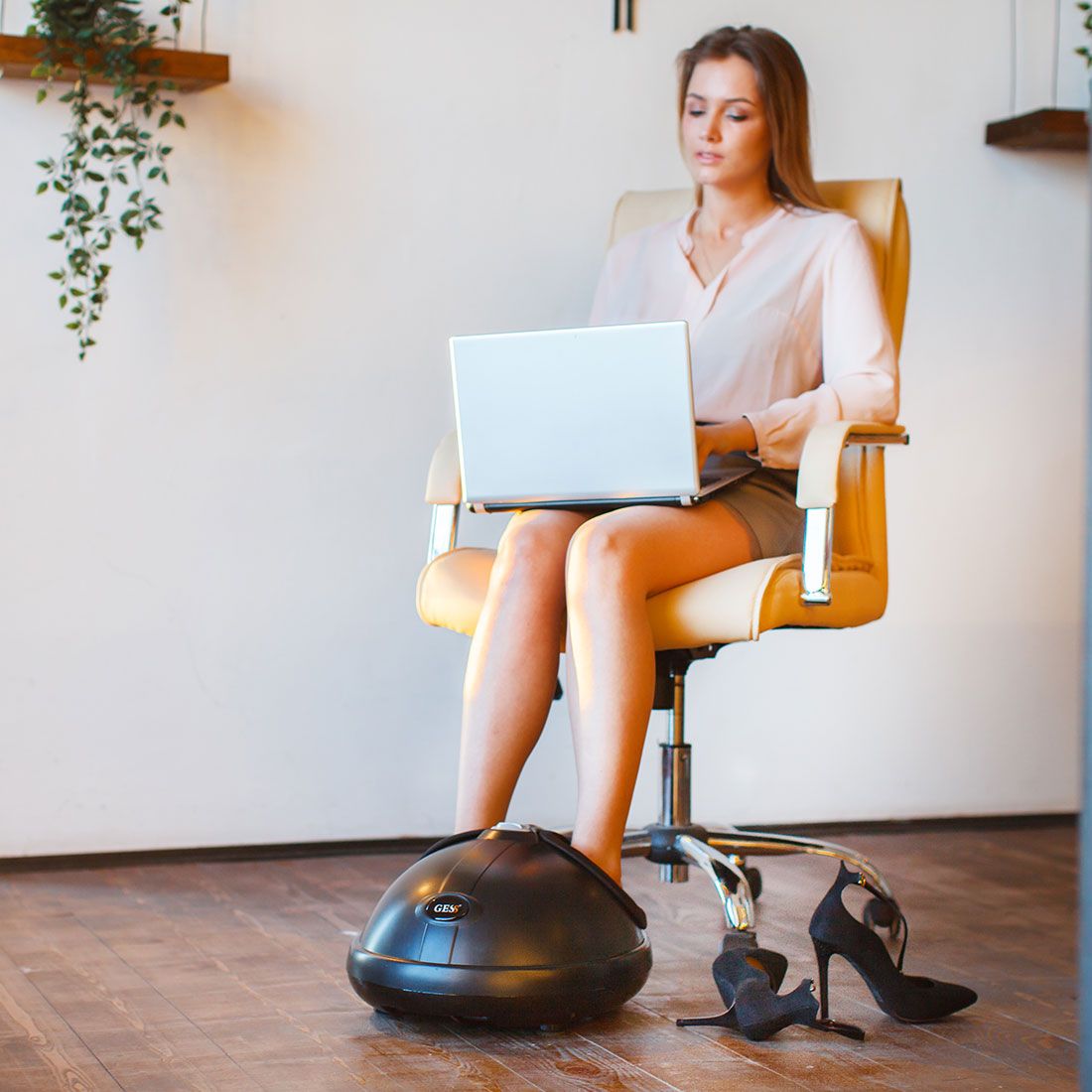 Массажер для ног Bolide GESS-340 воздушно-компрессионный массаж, прогрев, black купить в OrtoMir24