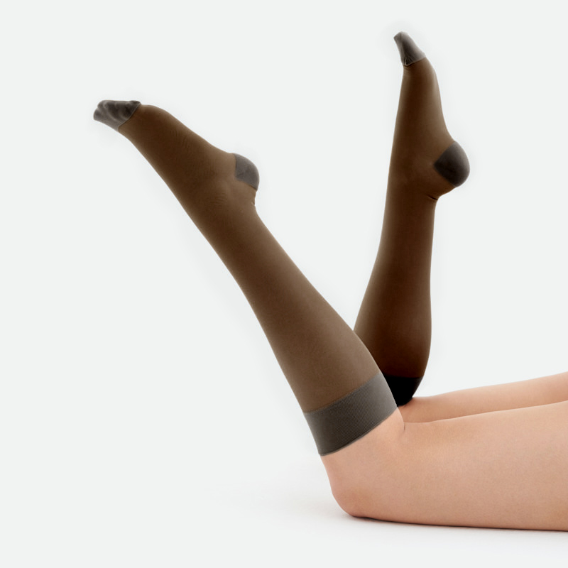 Компрессионные гольфы 2С104 VENOTEKS, 2 класс купить в OrtoMir24