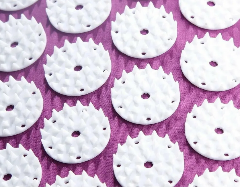 Подушка массажная Fosta F 0106 акупунктурная 32*32*10-8см купить в OrtoMir24