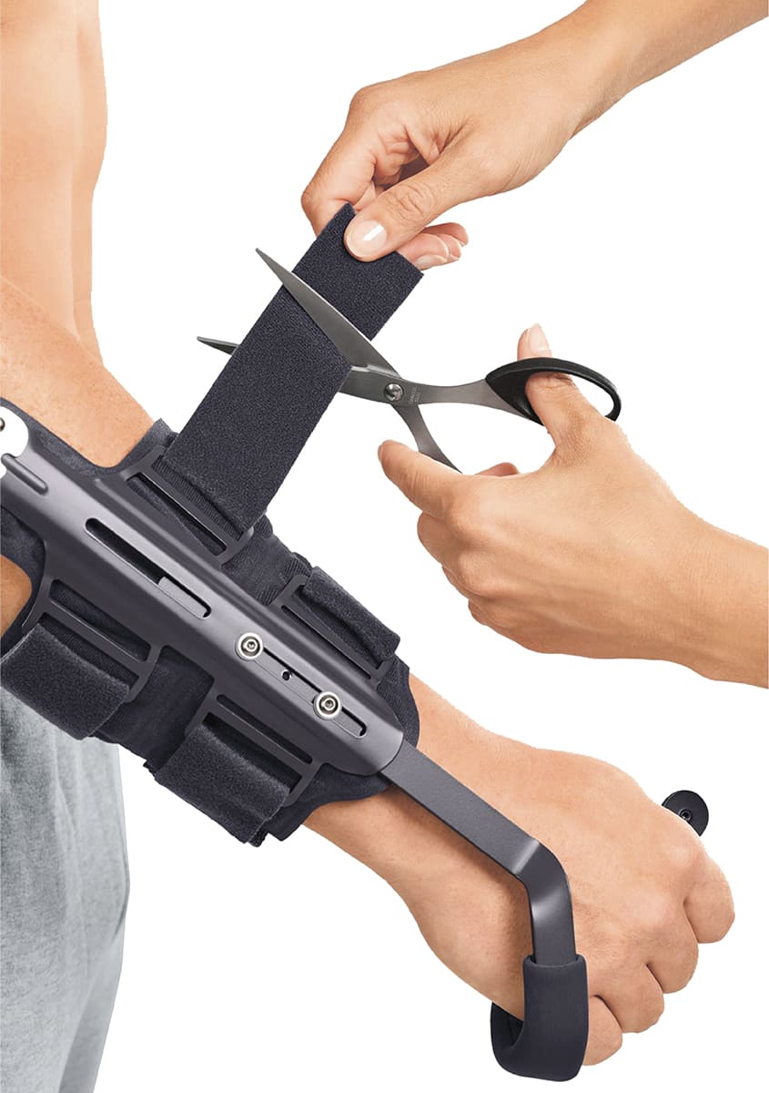 Ортез на локтевой сустав R031 Medi, сильная фиксация купить в OrtoMir24