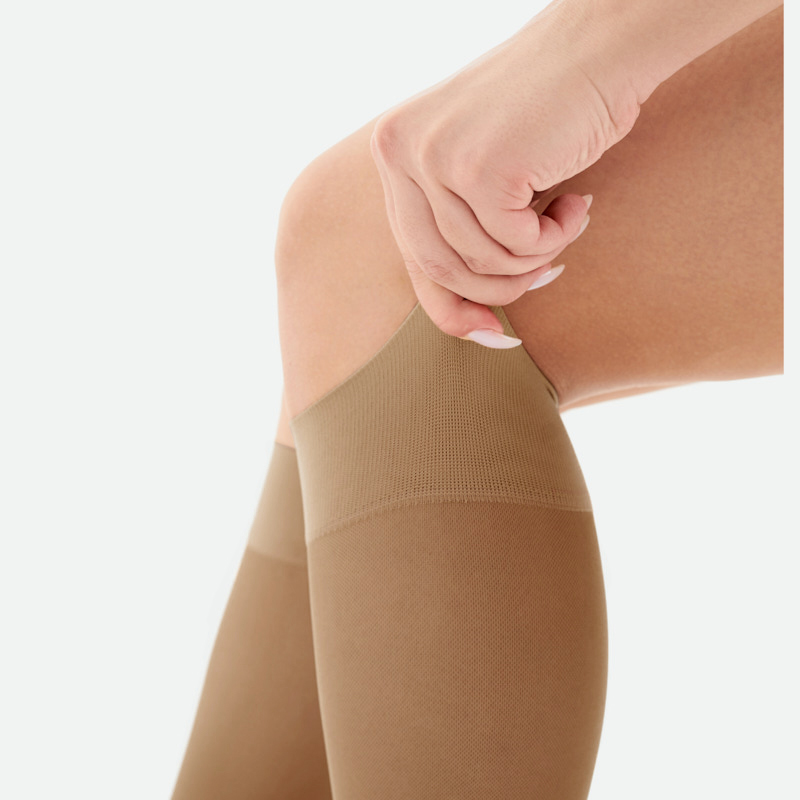 Компрессионные гольфы 2С104 VENOTEKS, 2 класс купить в OrtoMir24